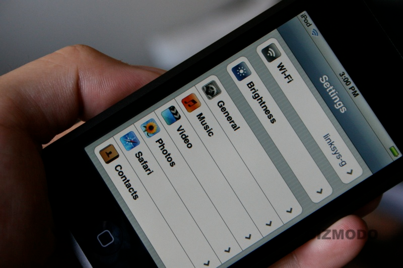 Illustration for article titled Apple iPod touch Review (Verdict: Good In the Face of Greatness)